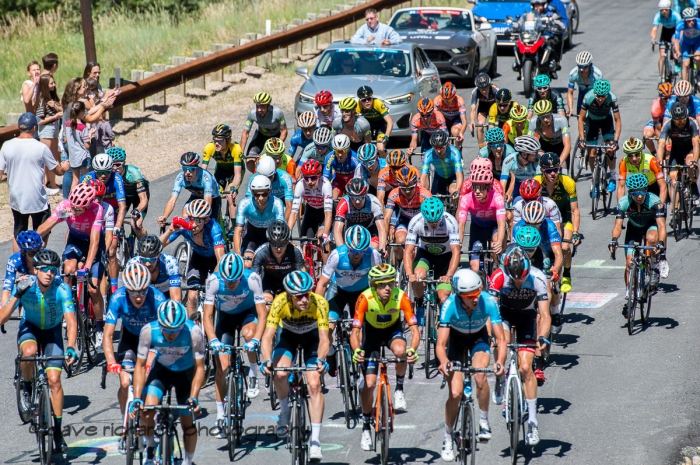 Tight formation. Stage 6, 2019 LHM Tour of Utah (Photo by Dave Richards, daverphoto.com)