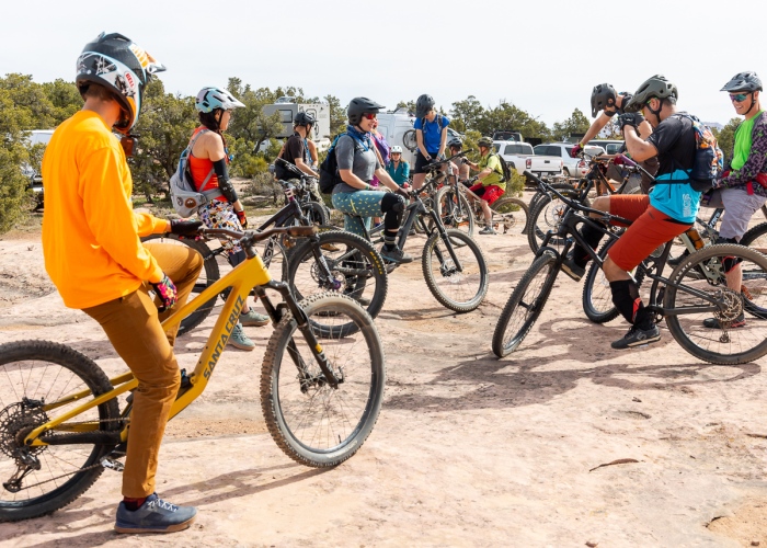 Mountain bikers getting ready to head out on a Hurricane MTB Festival group ride at Little Creek Mesa. Photo by John Shafer, Photo-John.net