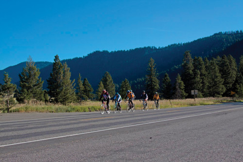 With a variety of experienced levels, BoToBo breaks up into pockets of like-experience riders. Photo by: Preston and Colleen Norris.