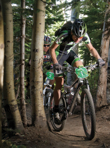 Alex Grant threepeats. Josh Tostado is on his wheel. Photo by: Photo John.