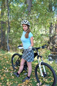 Elizabeth is wearing ZOIC mountain bike women's specific clothing.