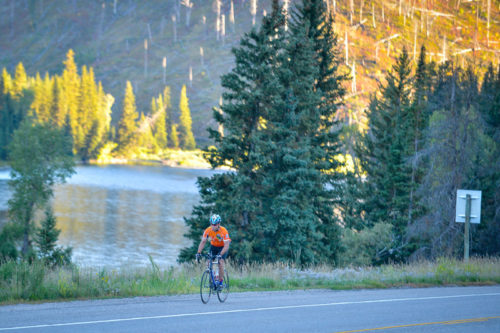 Bike rider by the snake river canyon near Astoria Hot Springs