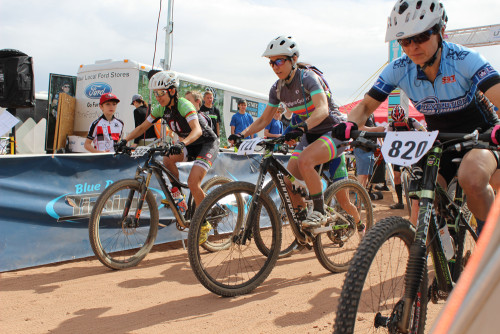 The pro women's start at the 2016 Red Rock Rampage I-Cup. Photo by Nate Gibby