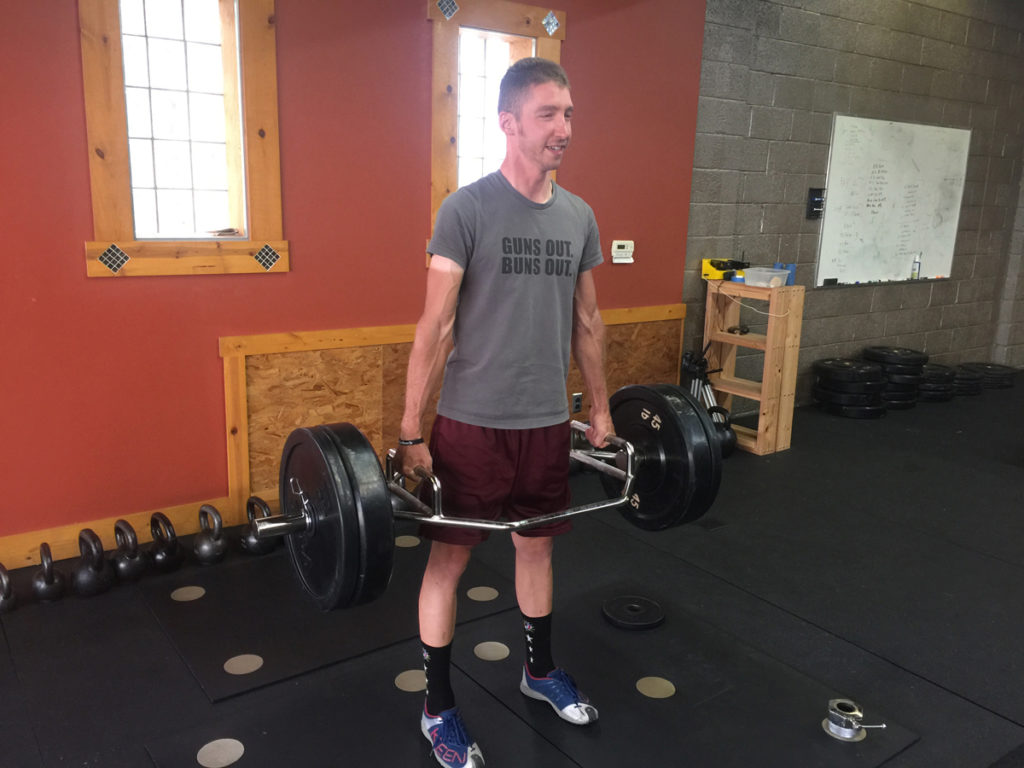 Jeff Bender crushing the deadlift. Photo by Art O'Connor