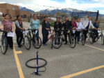 Mujeres en bicicleta de Midvale. Photo by May Romo and Merecedes Rodriguez