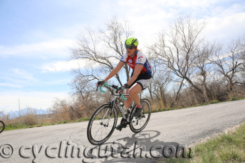 Dianna Wright won the women's flite at the Rocky Mountain Raceways Criterium 3-18-2017. C's and Masters. Photo by Dave Iltis/cyclingwest.com