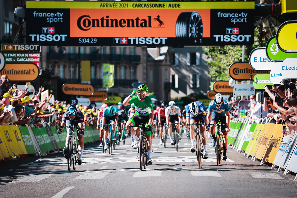 Mark Cavendish ties Eddy Merckx's record of 34 Tour de France stage wins. 2021 – Stage 13 – Nimes / Carcassonne (219,9 km) - Mark Cavendish (DECEUNINCK - QUICK - STEP). Photo by A.S.O./Aurélien Vialatte