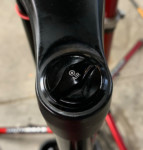 Rockshox Top Cap Dust Cap. Photo by Eric Ramirez